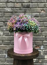 Цветочная композиция из Гипсофила и Розы в шляпной коробке в Гатлукае