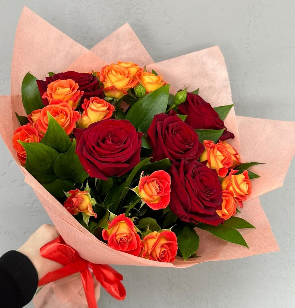 Букет Любовь и восторг в Гатлукае