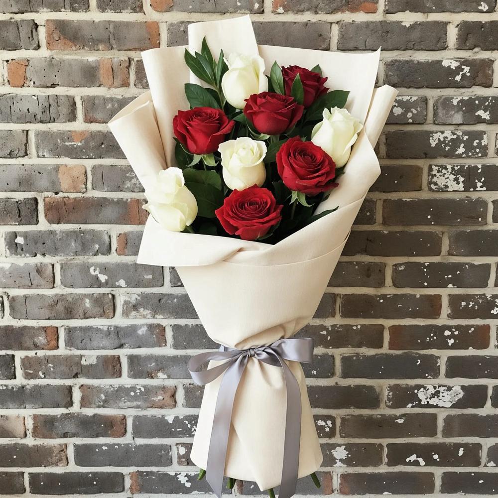 Букет цветов из: Розы в Гатлукае