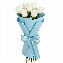 Букет 7 белых роз Проуд в Гатлукае