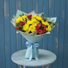 Букет цветов из:  Альстромерии и Хризантемы в Гатлукае