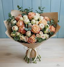 Букет цветов из:  Альстромерии и Розы #REPLACE_PRED# Гатлукае