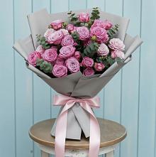 Букет цветов из:  Розы в Гатлукае
